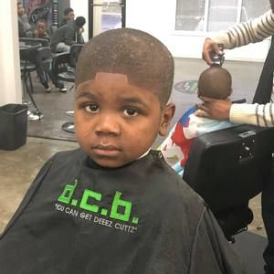 Meet your Posher, Dominic